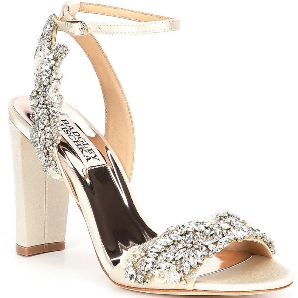 Badgley Mischka heels size 6